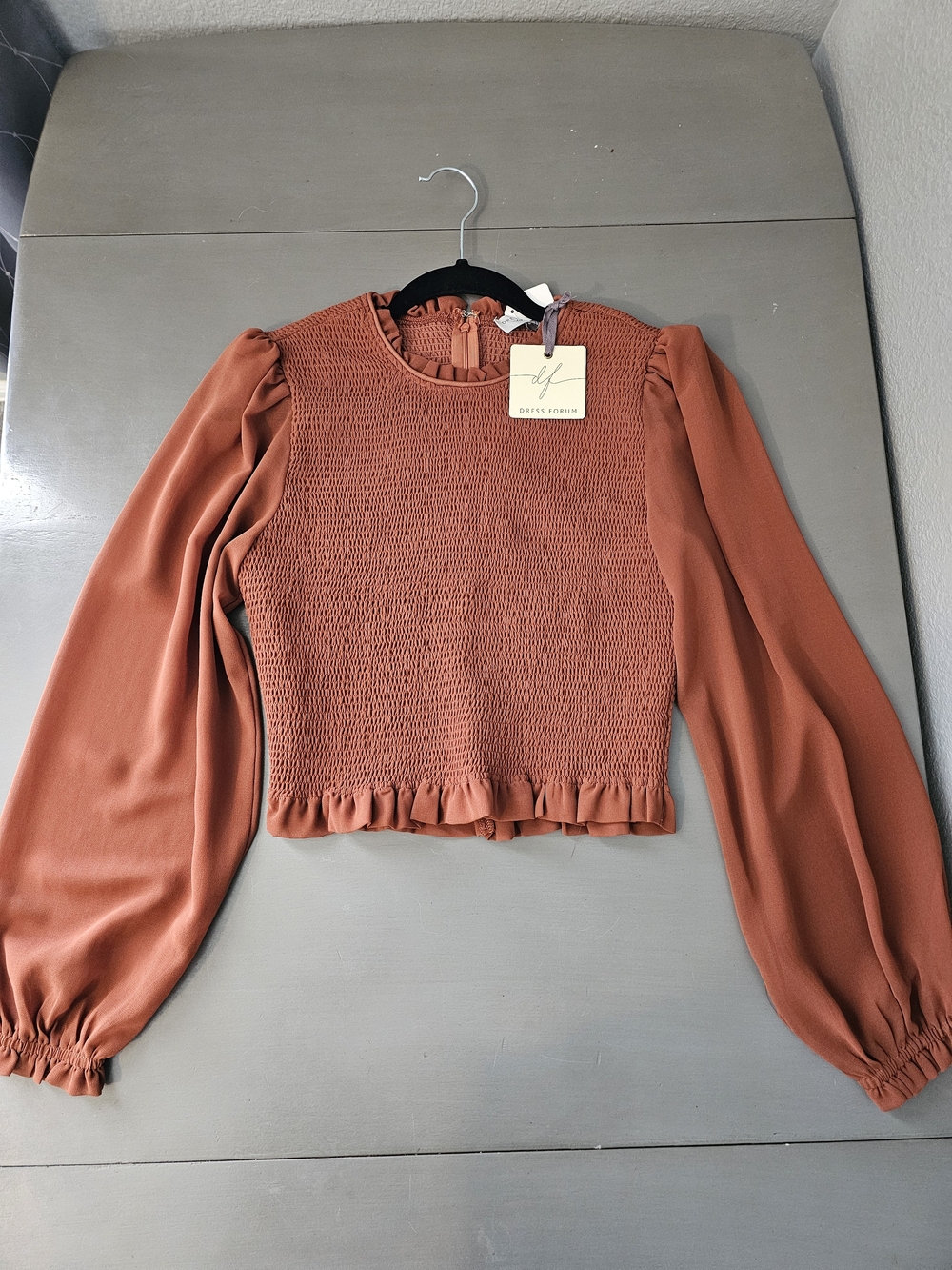 NWT Dress Forum Smocked Puff Sleeve Top | Rust/Terracotta | Size Small